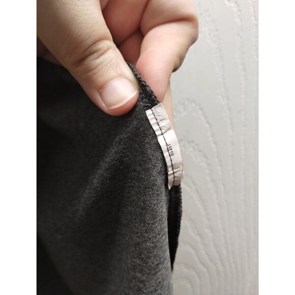 Under Armour Women's Size Small Heatgear Loose Heather Gray Racerback Tech Tank - Picture 6 of 6